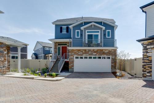 Pet-Friendly Aurora Getaway with Deck and Grill! in Aurora, USA