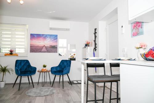 Blue apartment with FREE parking, Lubiana (foto 2)