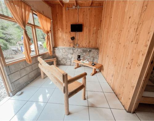 Koplietošanas atpūtas telpa ar TV, Hacienda La Lucha in El Jardín