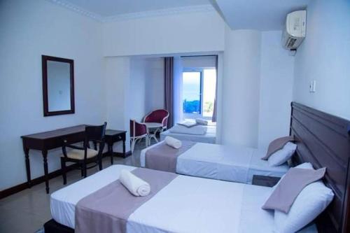 Two B/Room Beachfront
