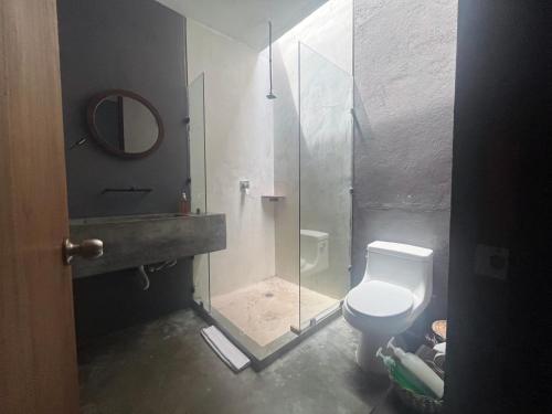 Double Room image 3