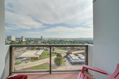 Downtown Tulsa Apartment - Near BOK Center!