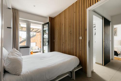 The Edgewater Suites - Park View