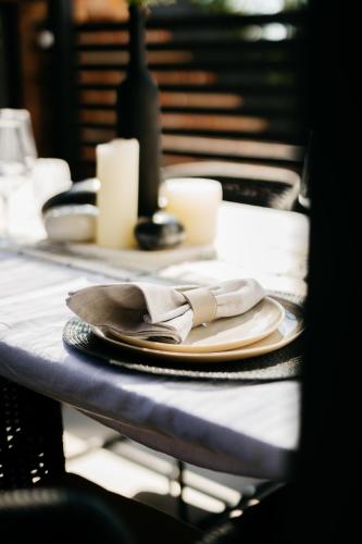 The Edgewater Suites - Park View