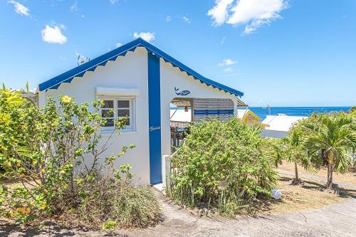 Résidence Pommes Cannelles (Residence Pommes Cannelles) in Bouillante