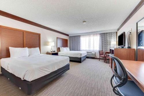 Best Western Movie Manor - image 10