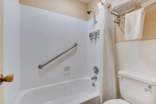 Best Western Movie Manor - image 7