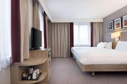 Hilton Garden Inn Dublin Custom House - image 12