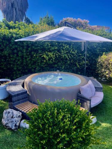 Hot tub, Villa Pignatelli in Fesca