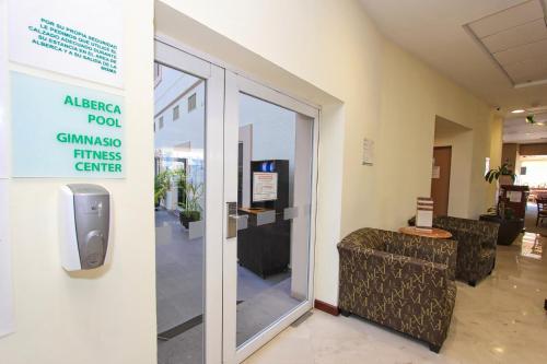 490624458 Holiday Inn Leon-Convention Center by IHG