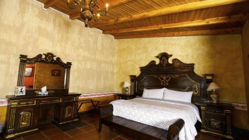 Villa Claus Inn in Tlalpujahua de Rayón, Mexico