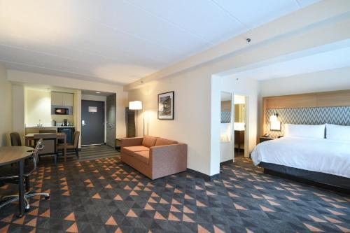 Holiday Inn Fredericksburg - Conference Center an IHG Hotel - image 14