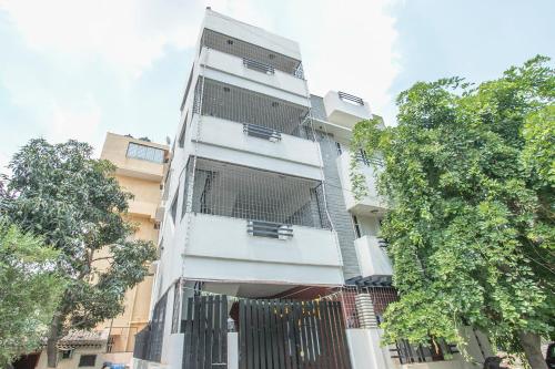 OYO Sai Kuteer Near Ragigudda Sri Prasanna Anjaneyaswamy Temple