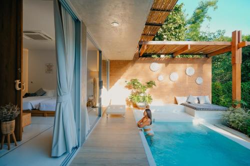 Swimming pool, Proud Phu Fah Muang Chiang Mai near Doi Suthep Temple