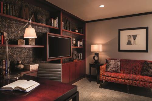 490655684 The Ritz-Carlton Georgetown, Washington, D.C.