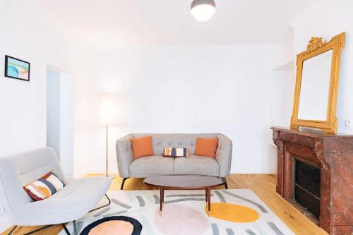 Stylish & Luminous 2 BD Apartment - Location saisonnière - Paris