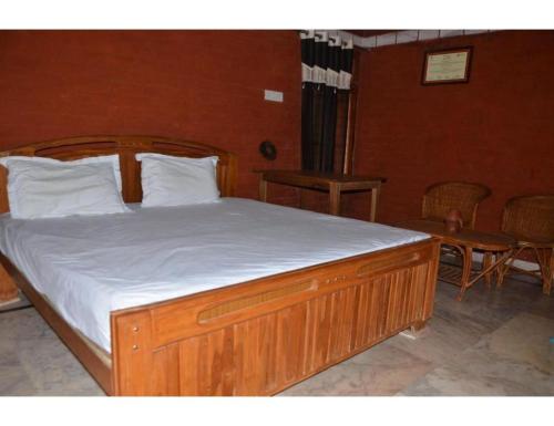 Rekha & Kamla Homestay, Ladpura Khas