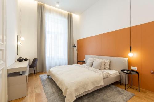 Luxurious Minimalist Residence with Sauna by Prestige Homes, Budapest (foto 4)