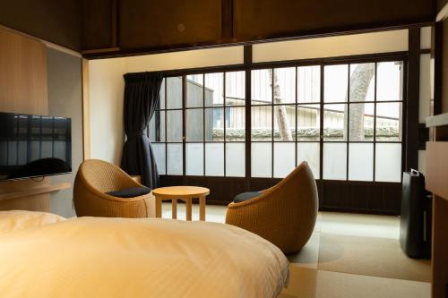 Classic ＆ modern SELF-STYLED HOTEL 番場おおそね