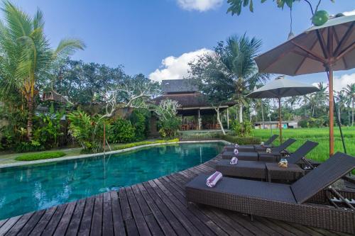 Kabinawa Villa Ubud (Kabinawa Ubud Villas and Cafe)