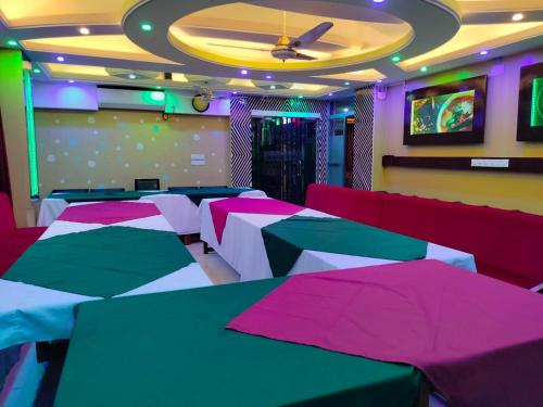 Wood Burn Hotel in Bogra