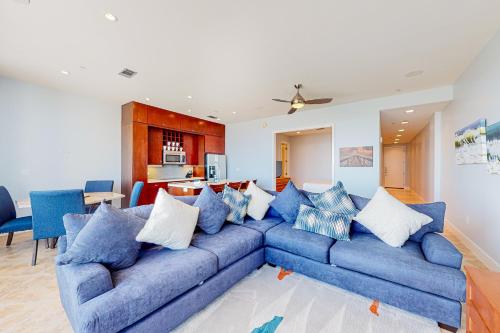Diamond Beach Resort Sunshine Sea Breezes in Galveston, USA
