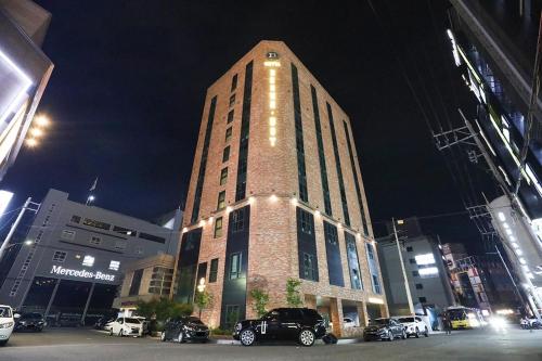 Brown Dot Hotel Ulsan Samsan