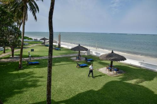 Dārzs, NORTH COAST BEACH HOTEL in Kikambala