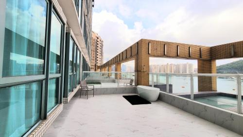 발코니/테라스, 그랜드 베이 뷰 호텔 앤 리조트 (Grand Bay View Hotel & Resort) in 취안완