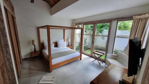 Two-Bedroom Villa with Private Pool image 7