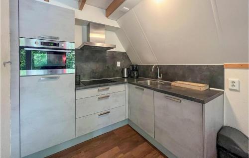 Awesome Home In Gramsbergen With Kitchen