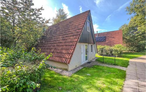 Awesome Home In Gramsbergen With Kitchen