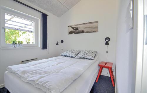 2 Bedroom Awesome Home In Allingbro