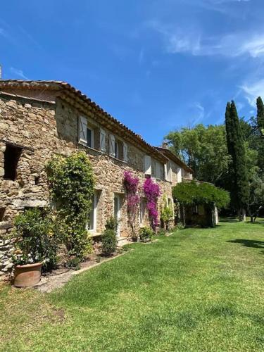 Villa provençale familiale avec piscine - Location, gîte - Grimaud