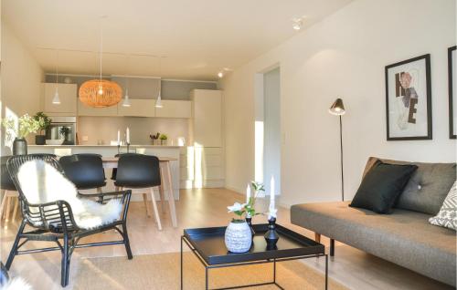 Beautiful Apartment In Helsingr With Wifi