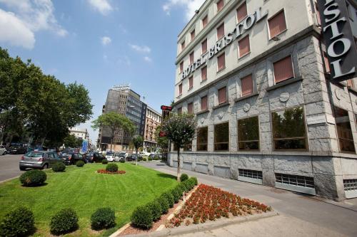 Hotel Bristol, Mediolan