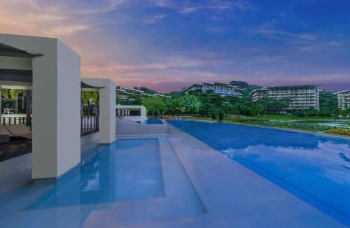 Pico De Loro 2br Carola B Unit With Lagoon View - Nasugbu