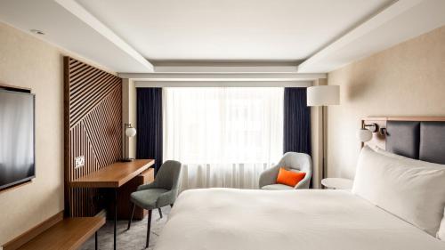 room detail thumbnail 0