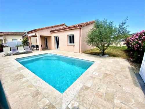 GITE CESAR 6p, 3ch, piscine privée, terrain privé clos, terrain de pétanque