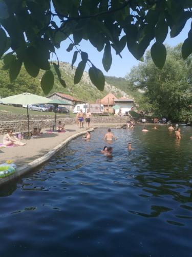 Studen Jaz in Lopatnica