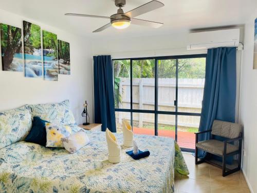 Red Hibiscus Villas in Avarua