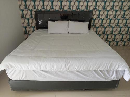 1 double bed