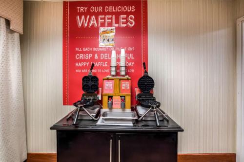 Hampton Inn Winter Haven - image 11