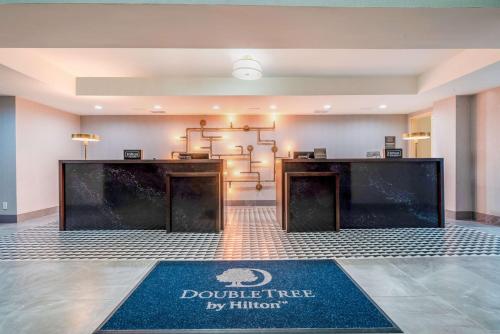 DoubleTree by Hilton South Charlotte Tyvola