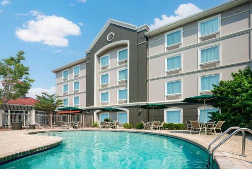 La Quinta Inn & Suites by Wyndham Myrtle Beach Broadway Area