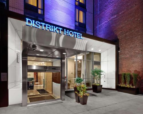 Distrikt Hotel New York City, Tapestry Collection by Hilton