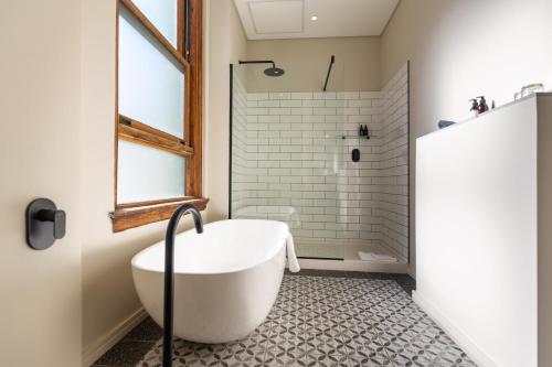 Old Bank Hotel Room Type - Luxury Suite