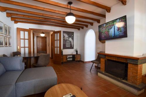 Two-Bedroom Apartment image 7