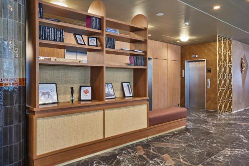 Holiday Inn Paris - Porte De Clichy an IHG Hotel - image 11