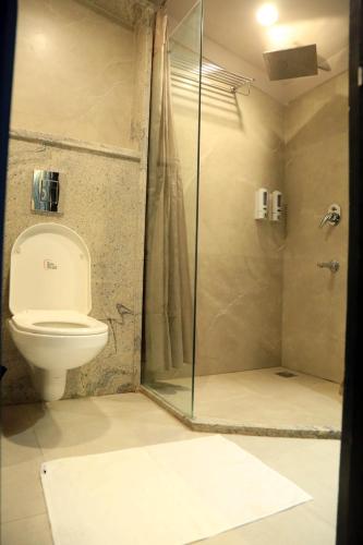 Deluxe Double Room image 6